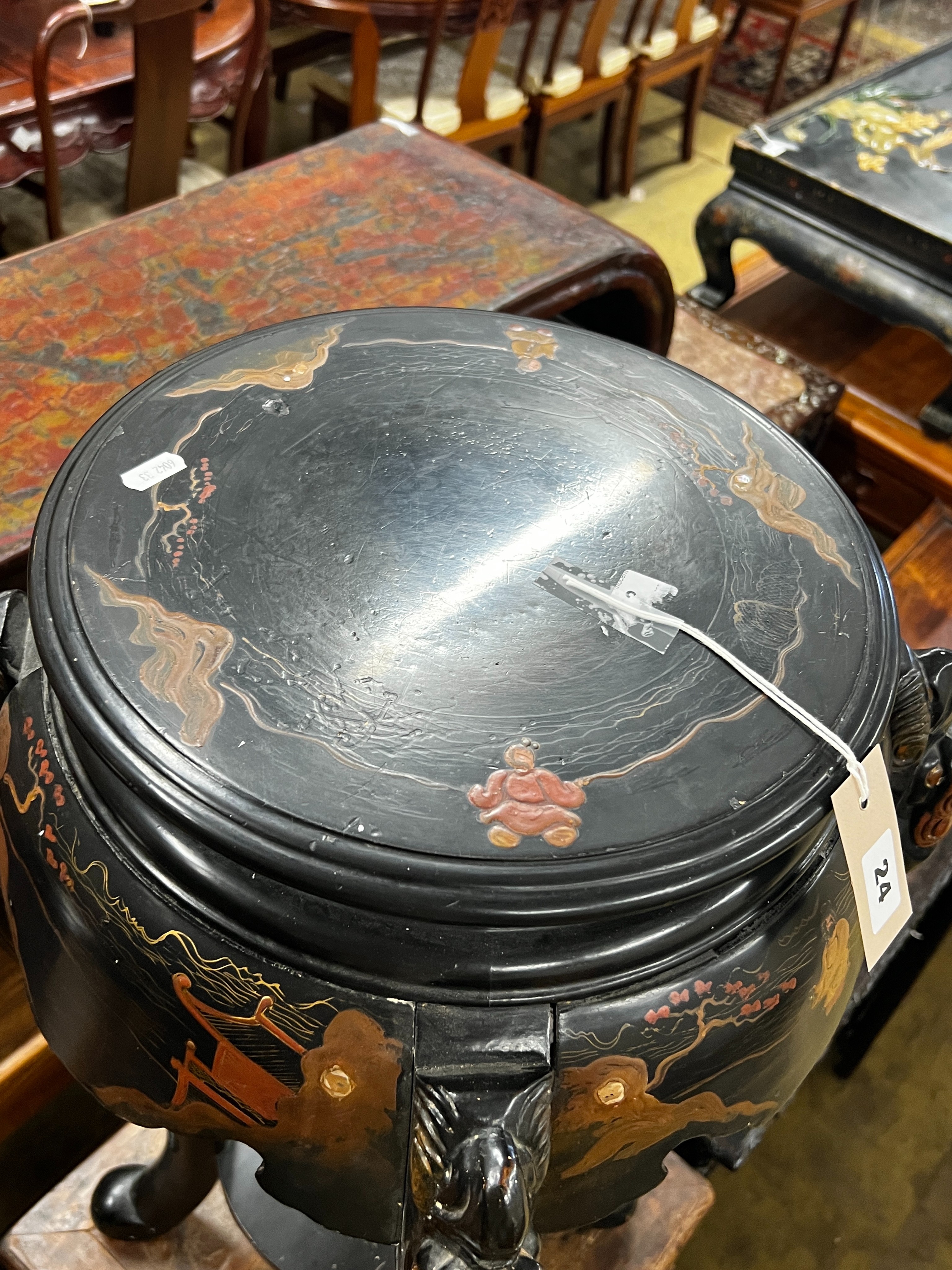 A Japanese lacquer two tier vase stand, height 76cm